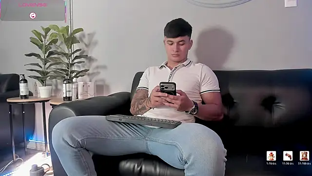 Cristopher strong online show from 07-23-26, 01:52