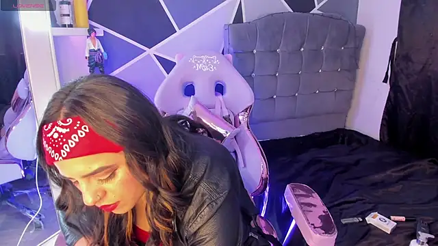 alyssa magiic online show from 06-19-26, 06:36
