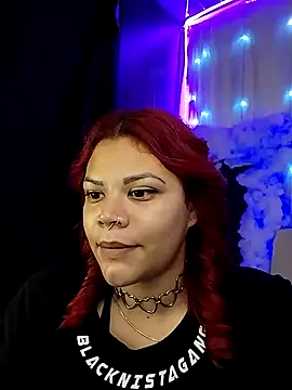 IamAlana  online show from 05-25-26, 07:51