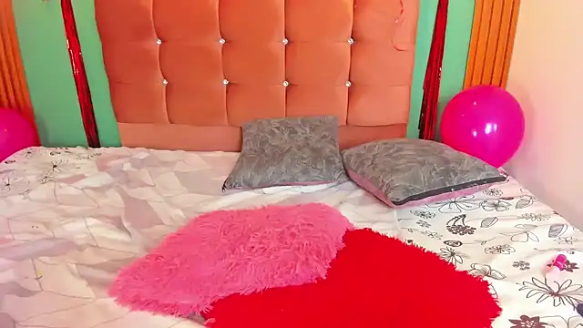 IamAlana  online show from 02-17-25, 06:39