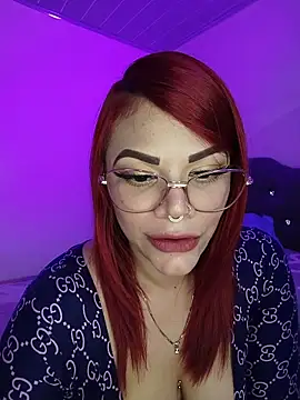 IamAlana  online show from 11-15-25, 06:12