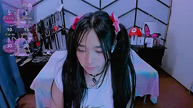 AlanaLuck online show from 11-10-25, 07:30