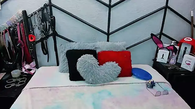 AlanaLuck online show from 03-24-26, 07:03