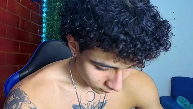 Demitryo online show from 03-24-26, 02:55