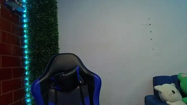 Demitryo online show from 04-05-26, 05:03