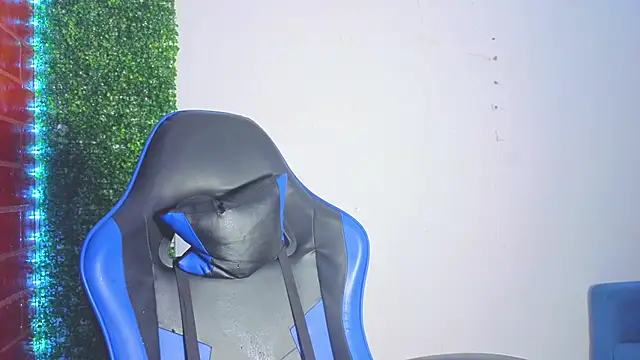 Snapshot of Demitryo chatting on 02-16-26, 03:49 Demitryo online show from 02-16-26, 03:49