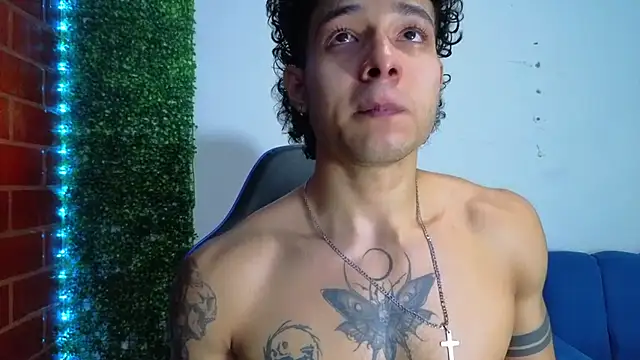 Demitryo online show from 04-07-26, 04:14