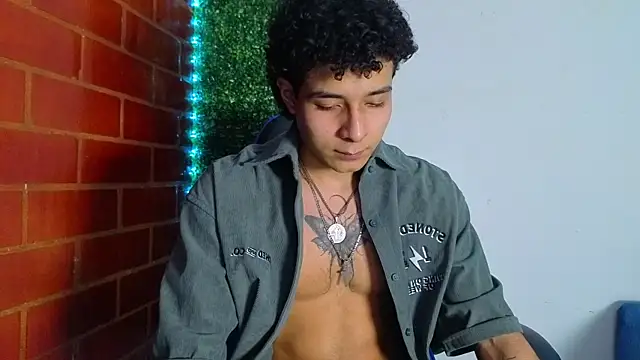 Demitryo online show from 03-30-26, 04:52