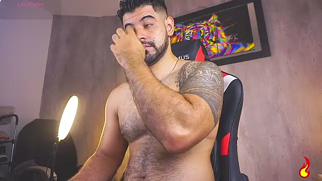 king hard online show from 04-12-26, 08:28