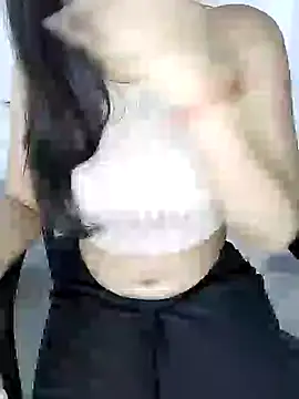 Snapshot of Ms_Neera chatting on 03-11-25, 09:24 Ms Neera online show from 03-11-25, 09:24