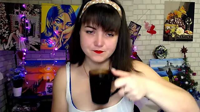 Darina M  online show from 01-13-26, 05:44