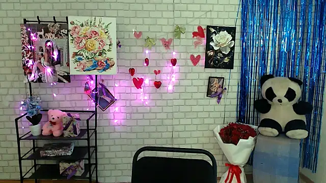 Darina M  online show from 03-04-25, 08:35