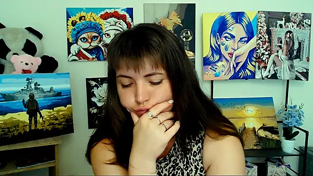 Snapshot of Darina_M_ chatting on 07-07-26, 07:23 Darina M online show from 07-07-26, 07:23