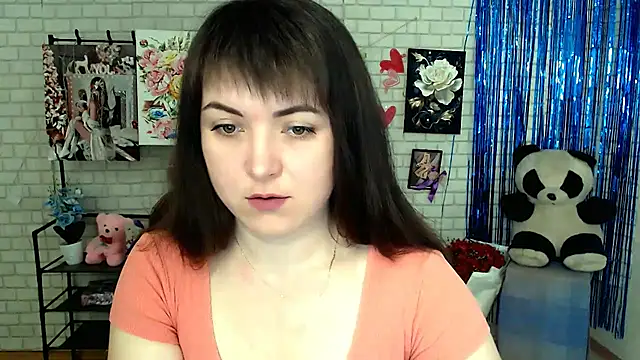 Darina M  online show from 03-11-25, 05:24