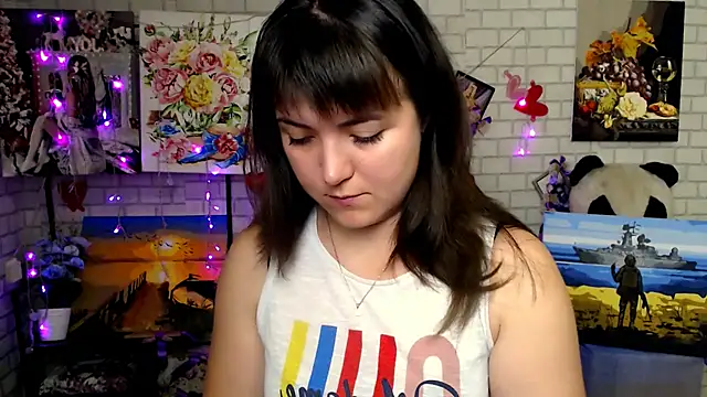 Darina M  online show from 11-15-25, 07:01