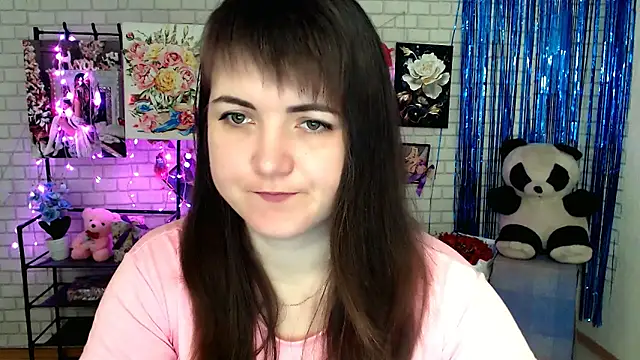 Darina M  online show from 03-13-25, 05:33