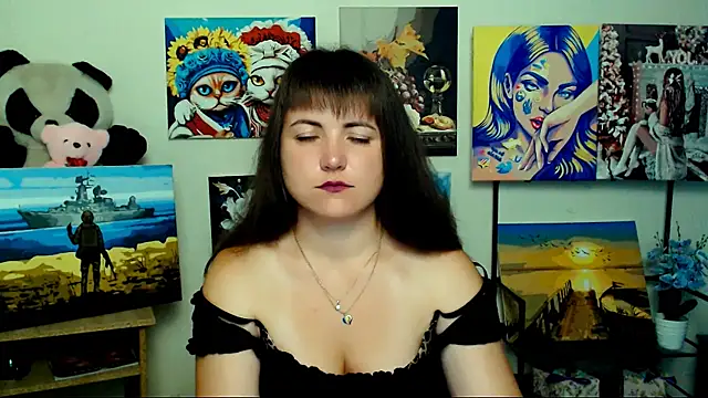 Snapshot of Darina_M_ chatting on 07-15-26, 04:41 Darina M online show from 07-15-26, 04:41