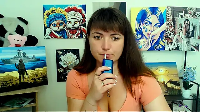 Snapshot of Darina_M_ chatting on 07-02-26, 07:36 Darina M online show from 07-02-26, 07:36