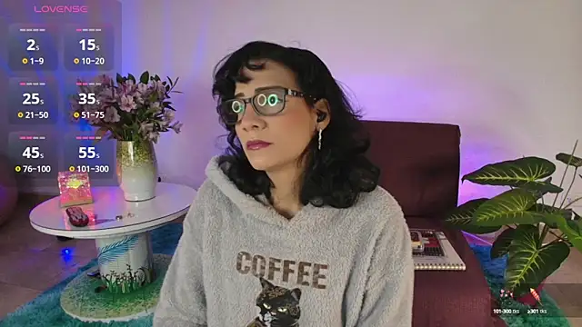 Elliee  online show from 03-08-25, 01:14