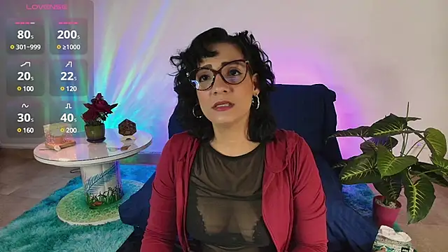 Elliee  online show from 02-24-25, 12:37
