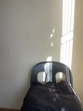 DarkBerry87 online show from 04-11-26, 05:15