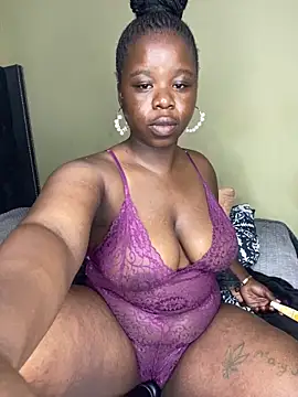 DarkBerry87 online show from 10-21-25, 07:13