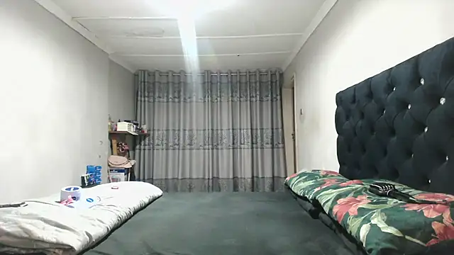 Indianmayaxoxo online show from 09-21-25, 04:23