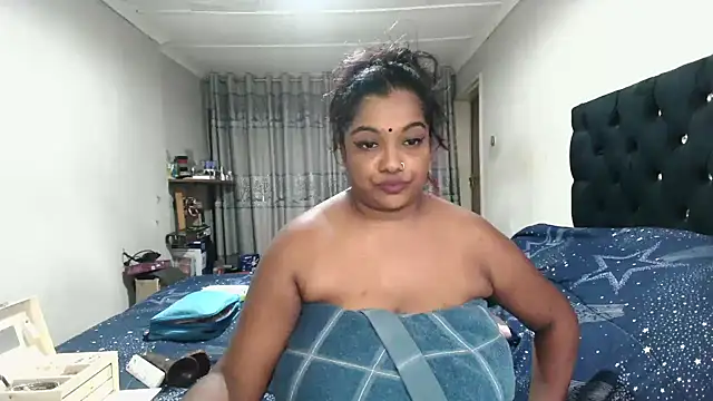 Indianmayaxoxo online show from 12-16-25, 04:00