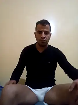 Snapshot of Bisex_activ19 chatting on 01-08-25, 01:42 Bisex activ19 online show from 01-08-25, 01:42