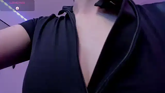 Ich Bin Julia online show from 01-16-25, 08:57