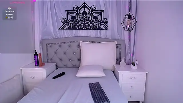 Snapshot of Ariana_ceballos chatting on 02-13-25, 11:39 Ariana ceballos online show from 02-13-25, 11:39