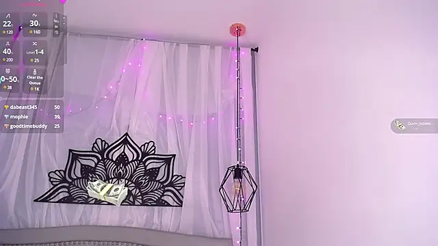 Snapshot of Ariana_ceballos chatting on 02-16-25, 12:21 Ariana ceballos online show from 02-16-25, 12:21