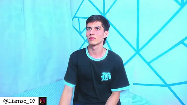 liam scott77 online show from 02-06-26, 10:17