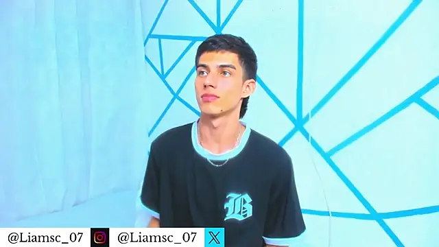 liam scott77 online show from 11-06-25, 10:03