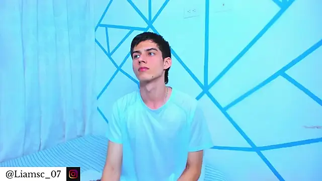 liam scott77 online show from 02-12-26, 11:59