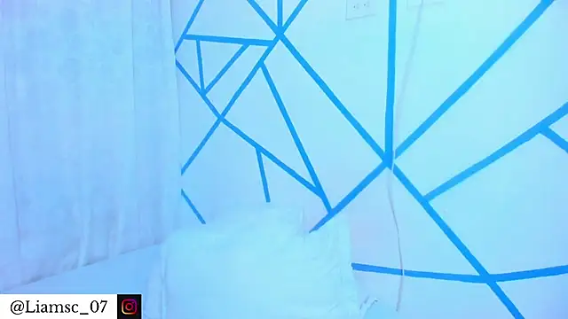 liam scott77 online show from 11-08-25, 09:07