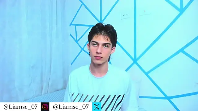 liam scott77 online show from 06-09-26, 08:43
