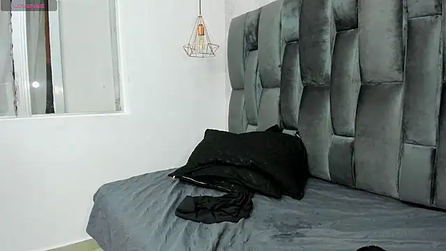 Wendy-lovee online show from 03-19-26, 02:33