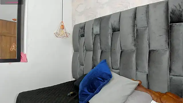 Snapshot of Wendy-lovee chatting on 05-23-26, 06:56 Wendy-lovee online show from 05-23-26, 06:56