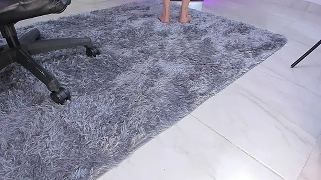 selena robertss  online show from 02-09-26, 01:14