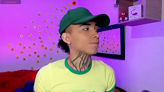 Micaela Rangel online show from 03-06-26, 04:51