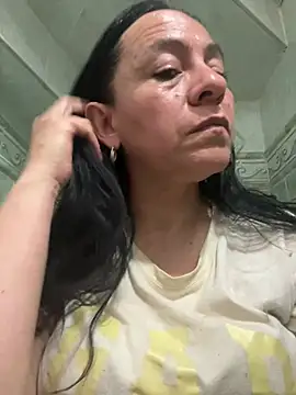 Freya Artemisa online show from 07-23-26, 11:33