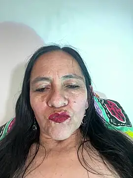 Snapshot of Freya_Artemisa chatting on 05-27-26, 01:57 Freya Artemisa online show from 05-27-26, 01:57