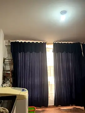 Freya Artemisa online show from 11-06-25, 07:18