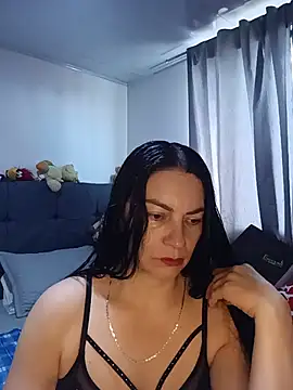 renata hot1 online show from 05-22-26, 07:12