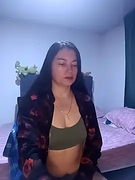 renata hot1 online show from 10-16-25, 11:46