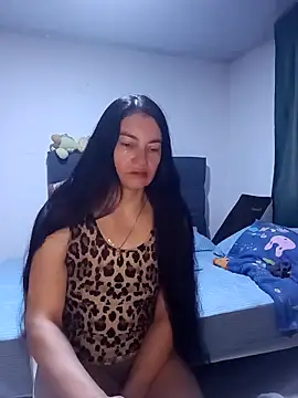 renata hot1 online show from 11-21-25, 11:04