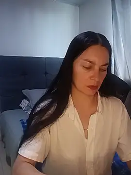 renata hot1 online show from 07-22-26, 08:44