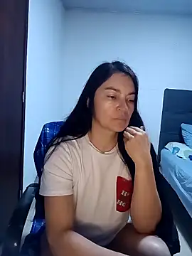 renata hot1 online show from 03-04-25, 01:45