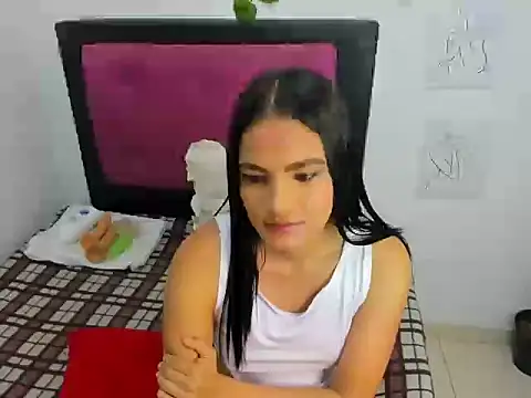 AlondraFoxx online show from 09-18-25, 03:42